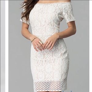 Esley Lace Dress